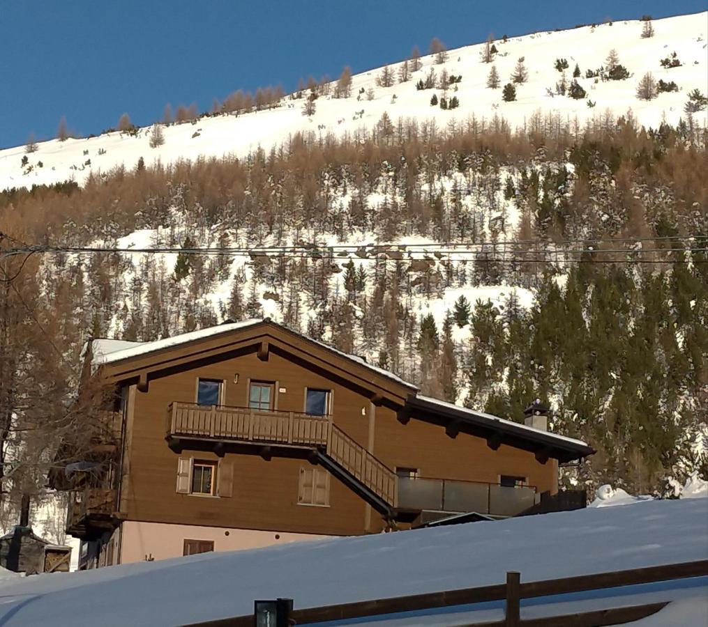 Al Dos Lägenhet Livigno Exteriör bild