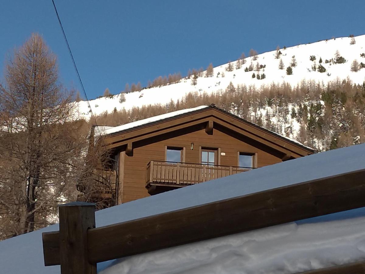 Al Dos Lägenhet Livigno Exteriör bild
