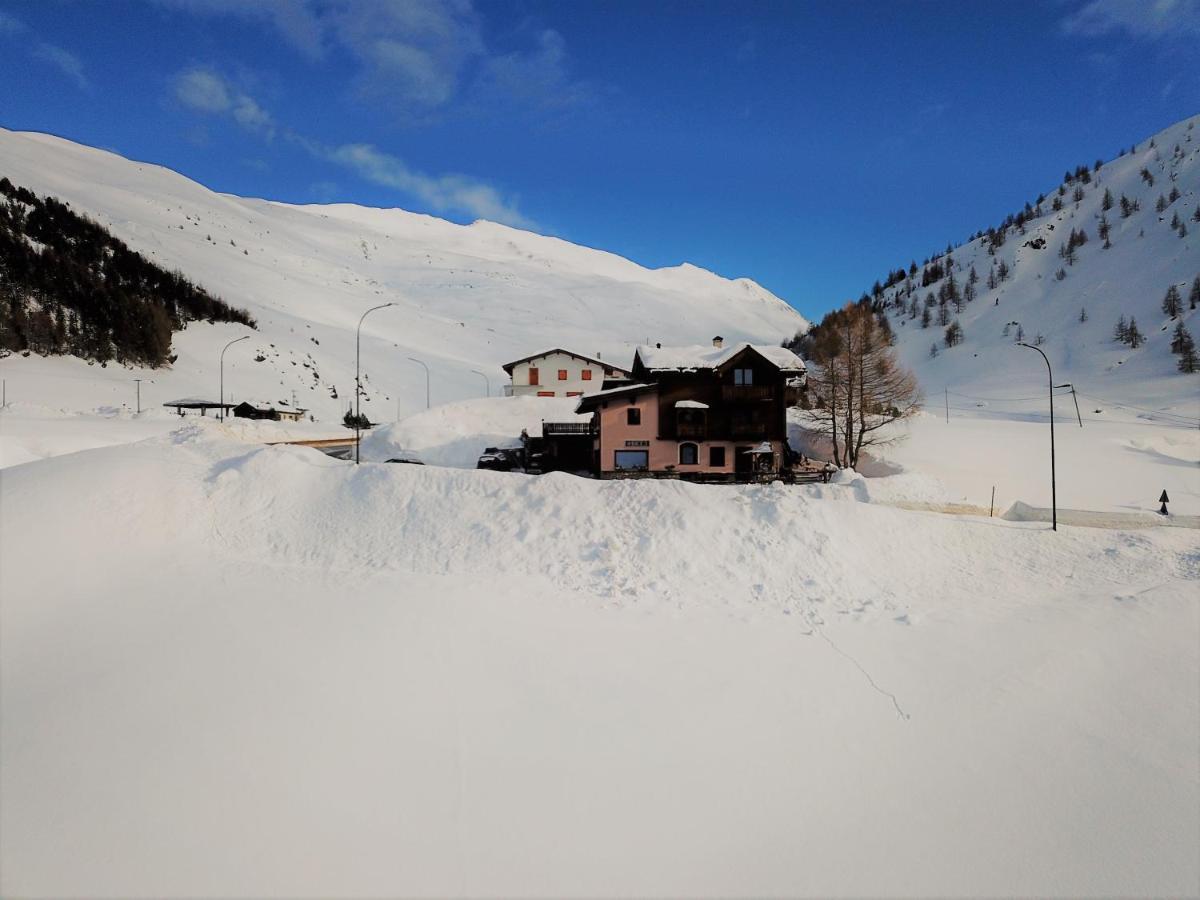 Al Dos Lägenhet Livigno Exteriör bild