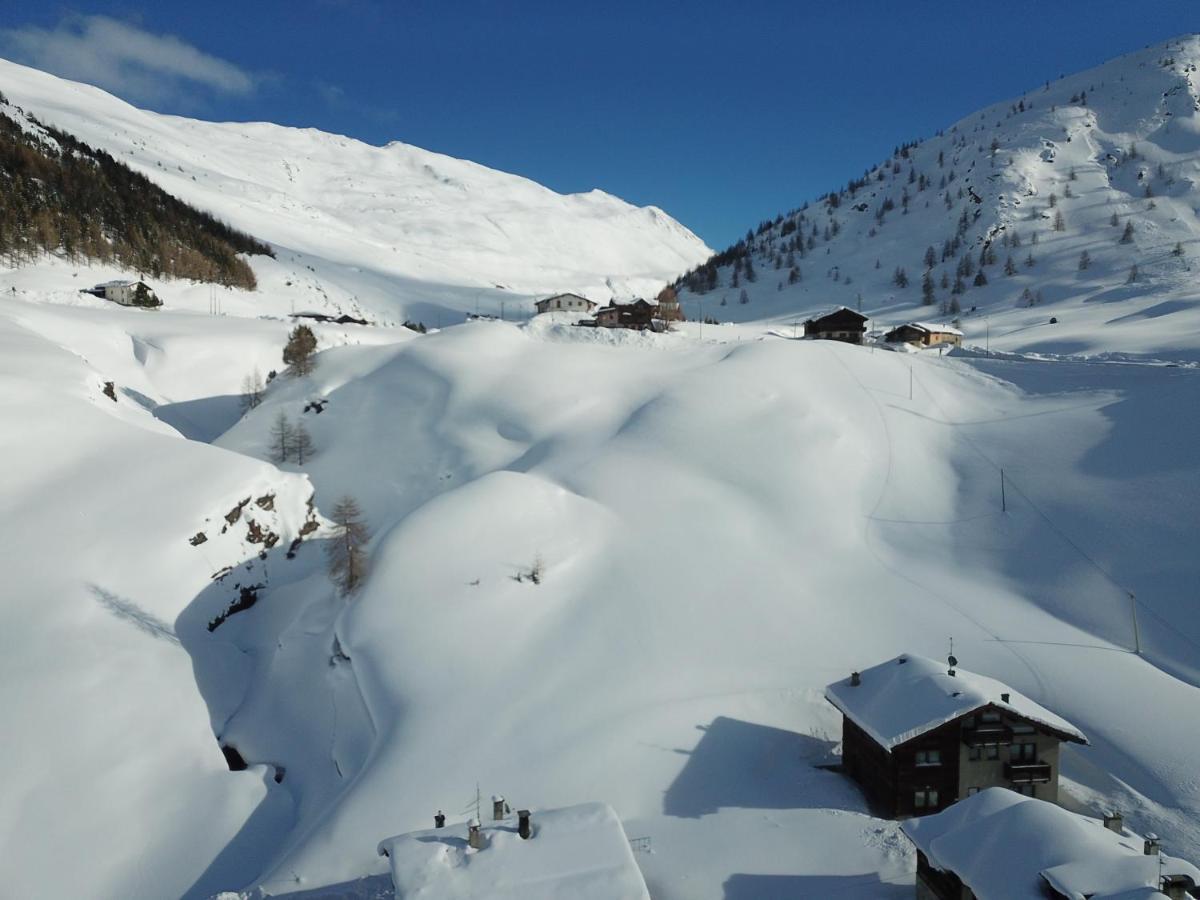 Al Dos Lägenhet Livigno Exteriör bild