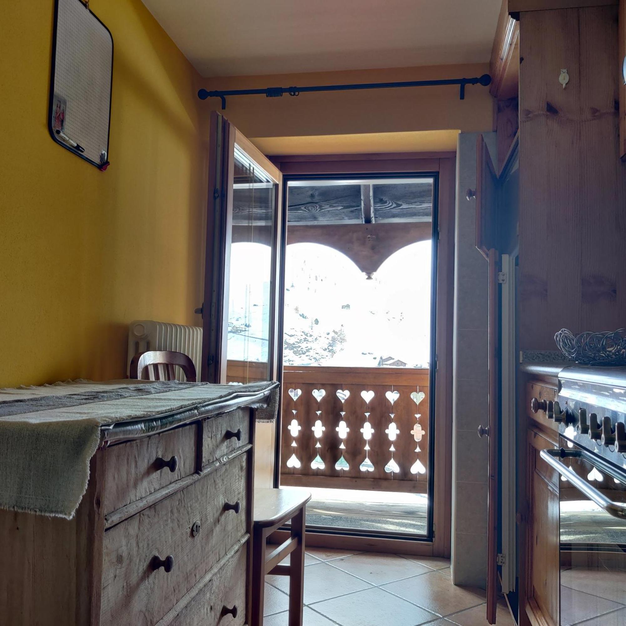 Al Dos Lägenhet Livigno Exteriör bild