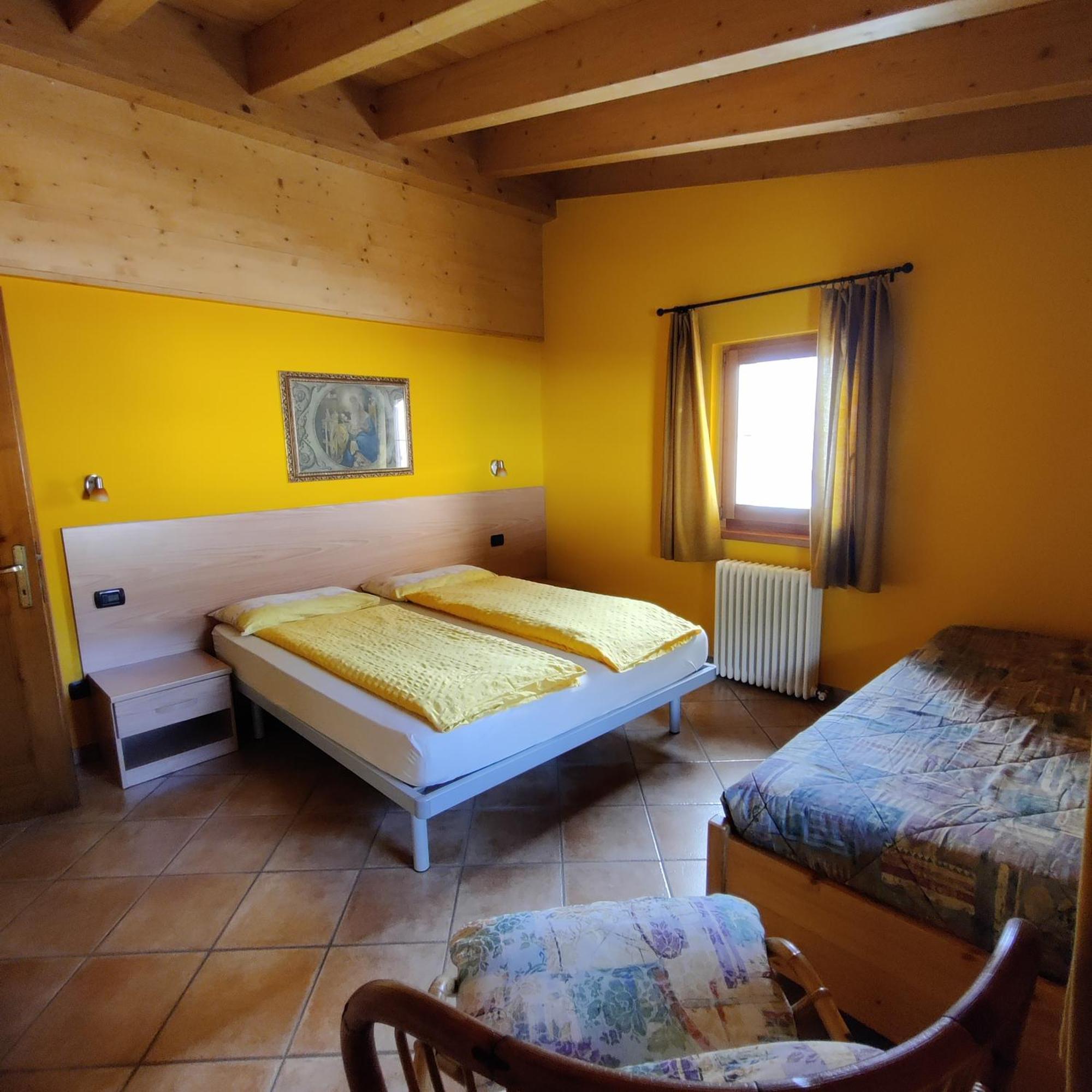 Al Dos Lägenhet Livigno Exteriör bild