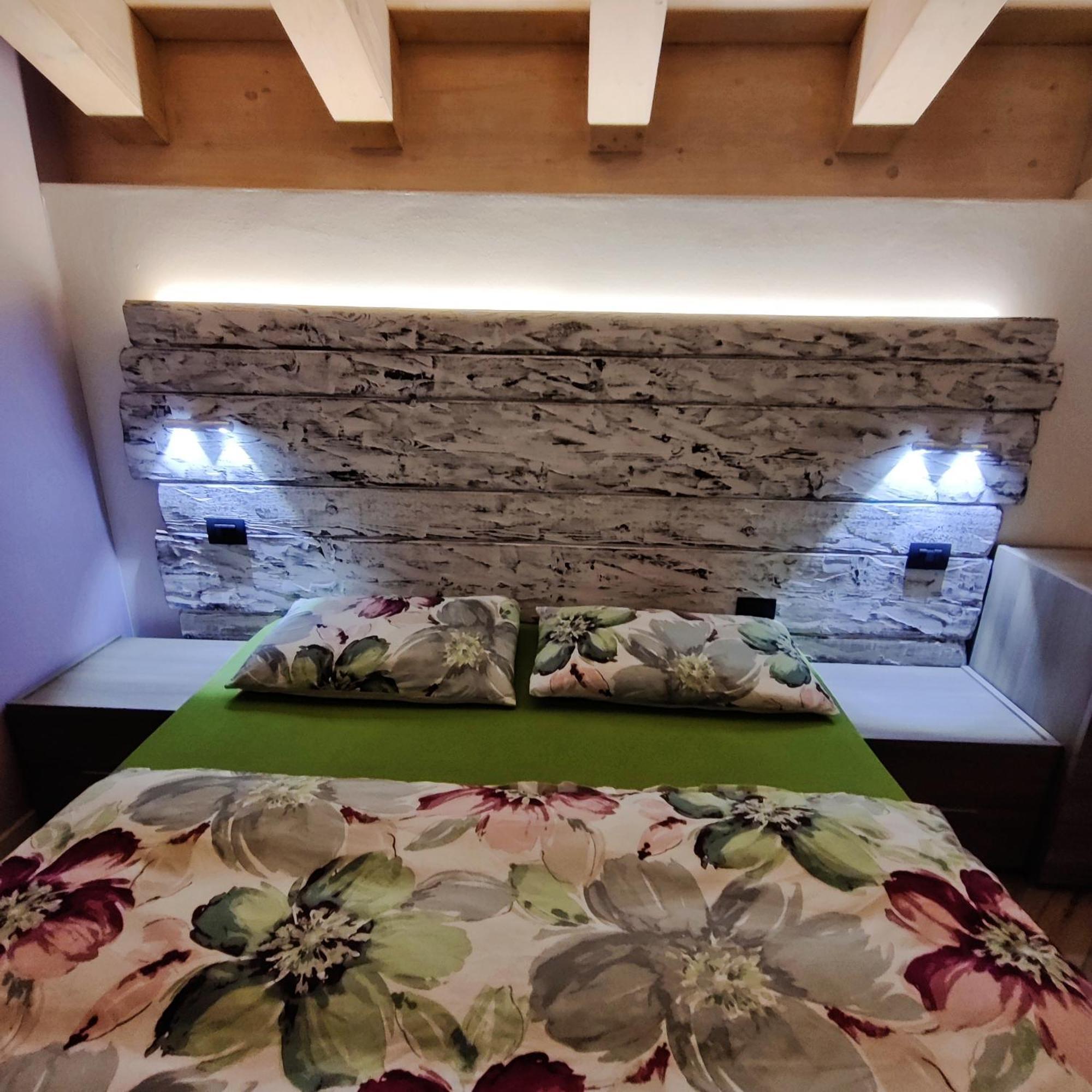 Al Dos Lägenhet Livigno Exteriör bild